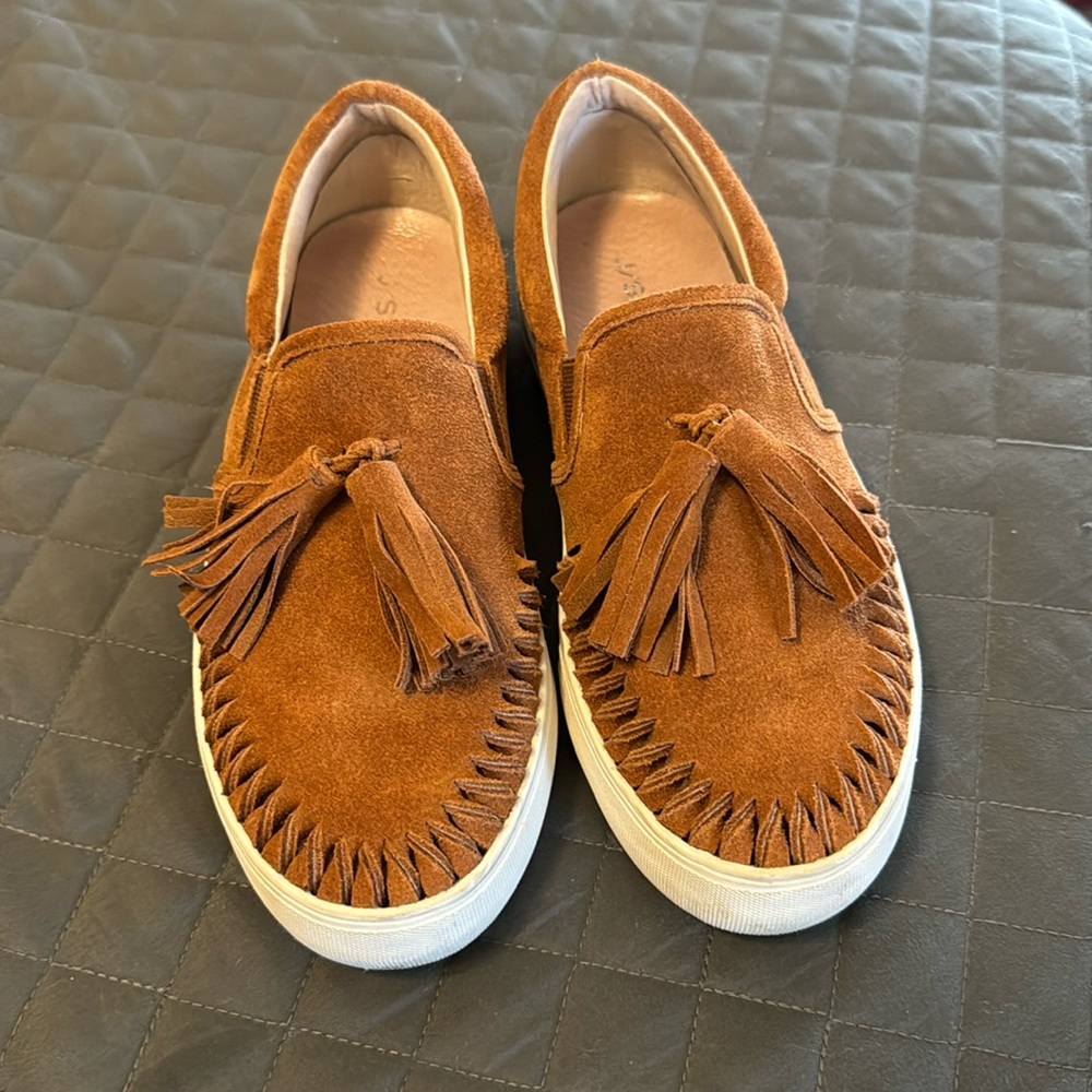 Cute J/Slides